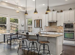 5433 Texas Bluebell Dr, Spicewood, TX 78669