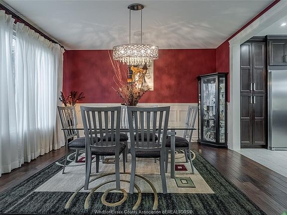 5th image of 625 N Talbot Rd
