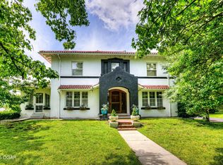 2736 E 15th St, Joplin, MO 64804
