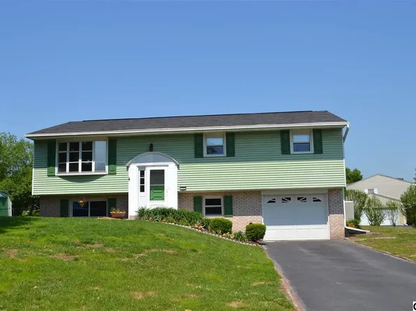 701 Stoney Creek Dr, Dauphin, PA 17018
