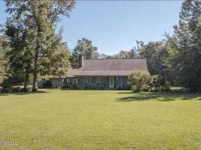 8232 County Farm Rd, Long Beach, MS, 39560