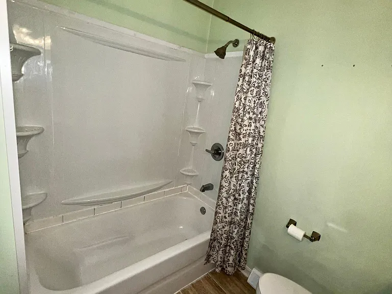 1529 Vernerlee Ln — Photo 13