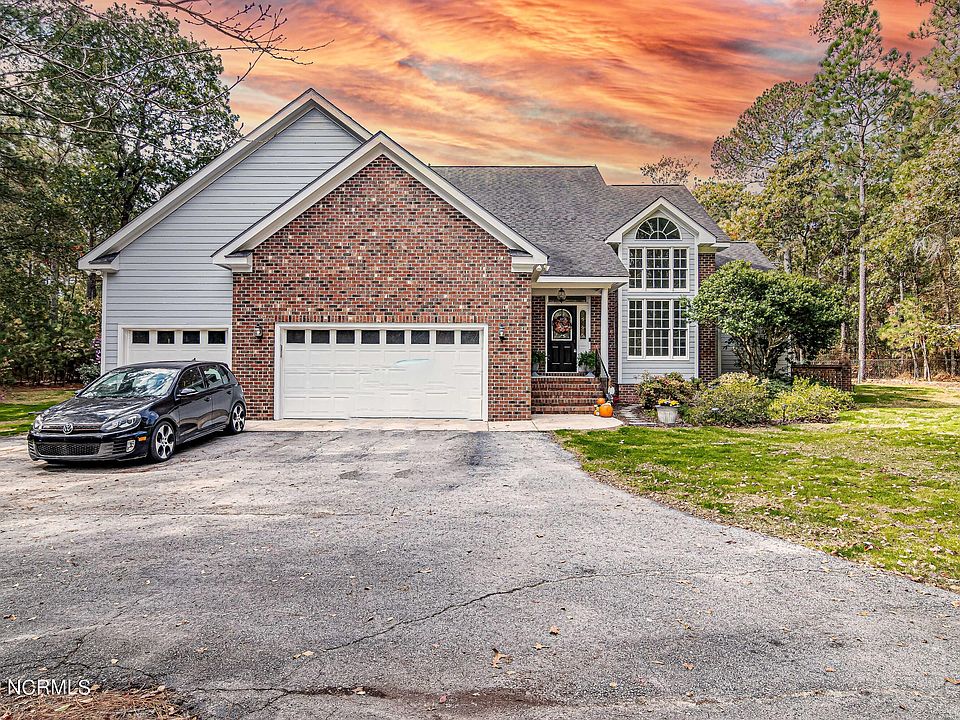 103 Village Circle Goldsboro NC 27534 Zillow