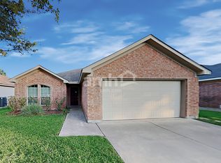 9618 Emerald Pl, San Antonio, TX 78245