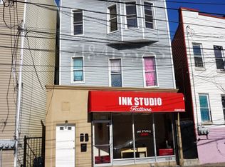 1152 E Tremont Ave, Bronx, NY 10460