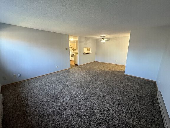 4th image of 4316 E 3rd St #8