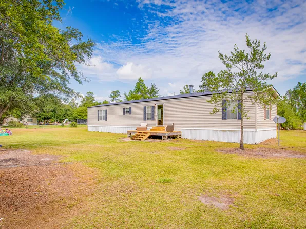 194 Lee Crews Rd, Saint George, GA 31562