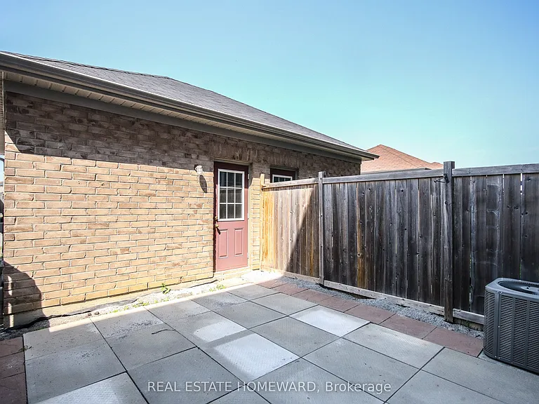 378 Cornell Rouge Blvd — Photo 29