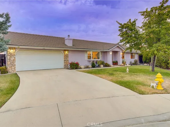451 Morgan Ln, Paso Robles, CA 93446
