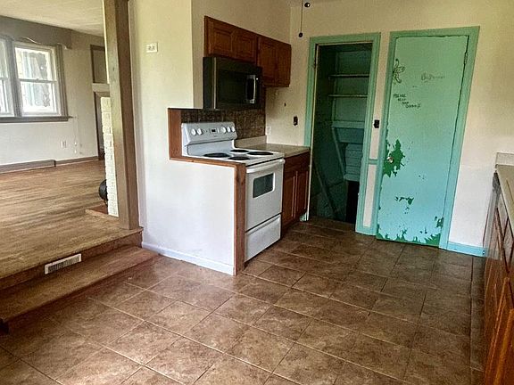 4th image of 67 Carlisle Rd
