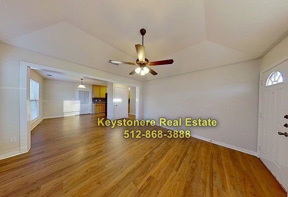 3rd image of 501 N Lampasas St