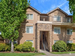 18930 Bothell Everett Hwy APT D302, Bothell, WA 98012