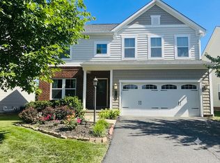 2702 Pittsburgh Ct, Sewickley, PA 15143