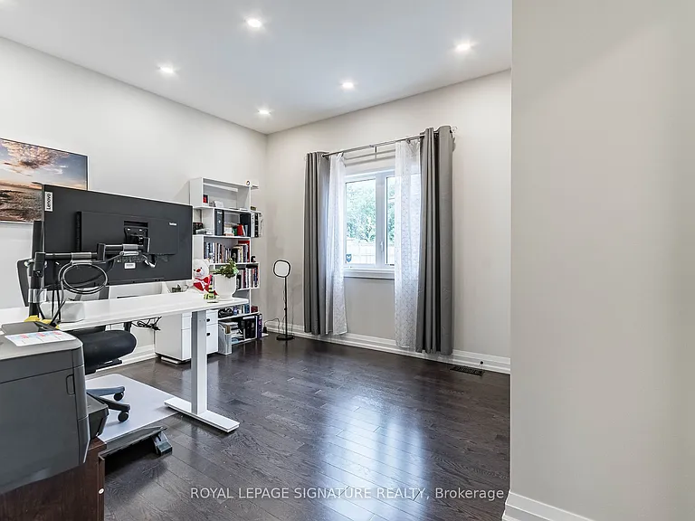 24 Foxtail Ct — Photo 18