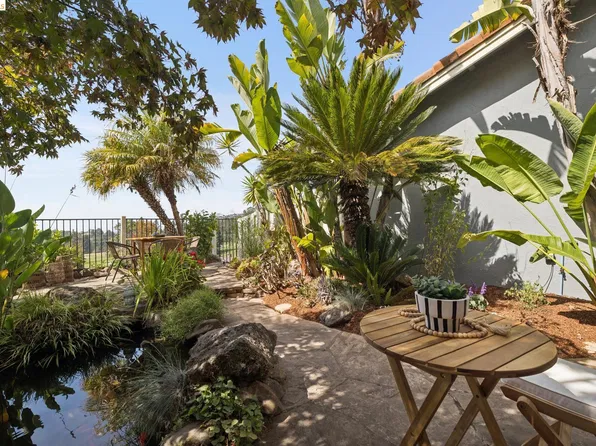 77 Ironwood, Oakland, CA 94605
