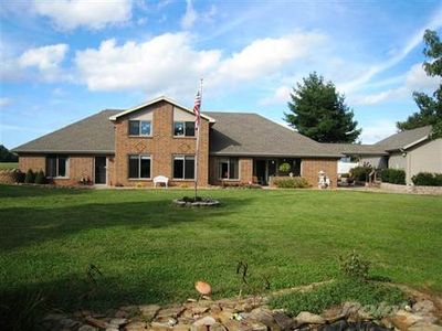 2031 N Farm Road 101, Springfield, MO, 65802