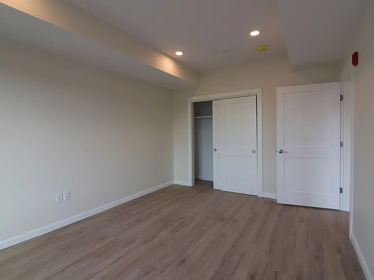 458 Washington St #305 — Photo 18