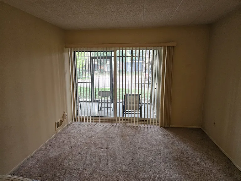 18305 University Park Dr — Photo 6