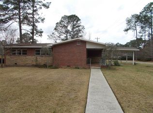 510 S Kennedy St, Metter, GA 30439