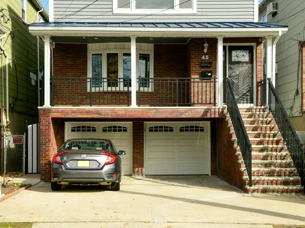 45 East 51st Street image 1 of 26