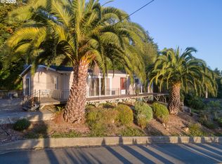 16615 Foster Rd, Brookings, OR 97415