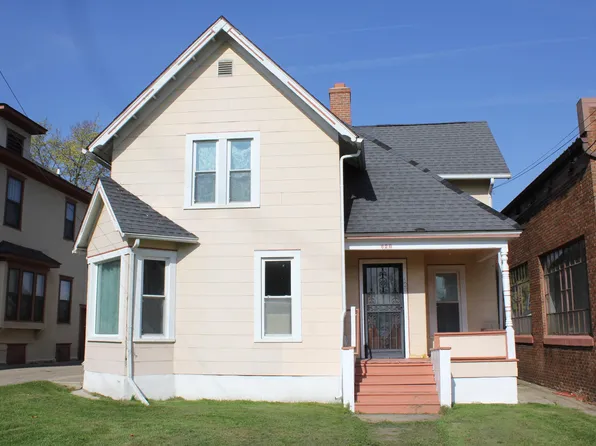 628 W Kalamazoo Ave, Kalamazoo, MI 49007