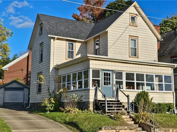 731 Baldwin St, Meadville, PA 16335