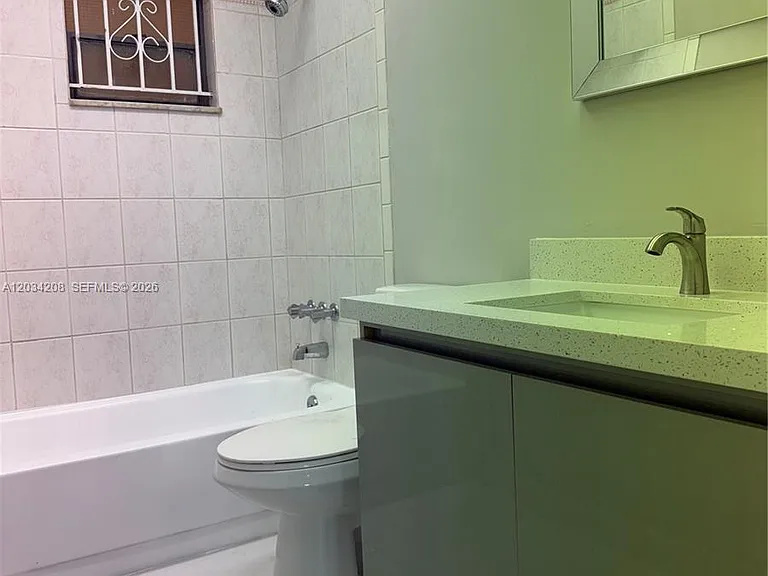 6820 W Flagler St #407 — Photo 19