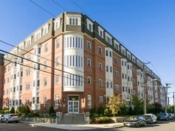 120 Wyllis Ave Unit 320, Everett, MA 02149