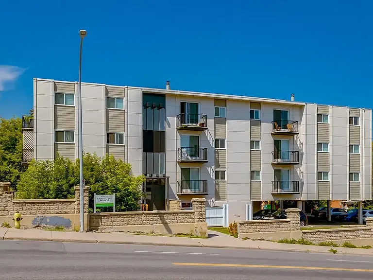 2241 14th St SW — Photo 13