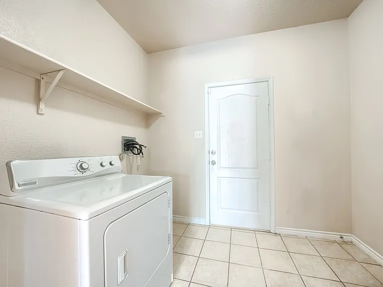 6517 Renewal Rd — Photo 29