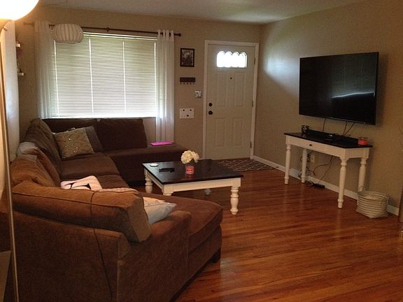 5th image of 4445 Saint Dominic Dr