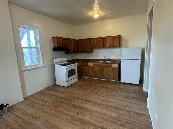 3860 Southern Pkwy, Louisville, KY 40214