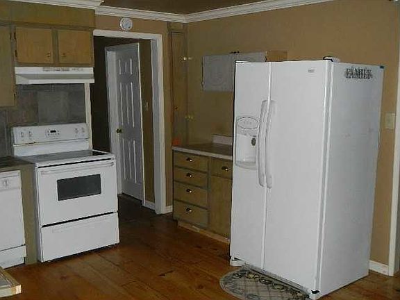 5th image of 6474 Caspiana Ln
