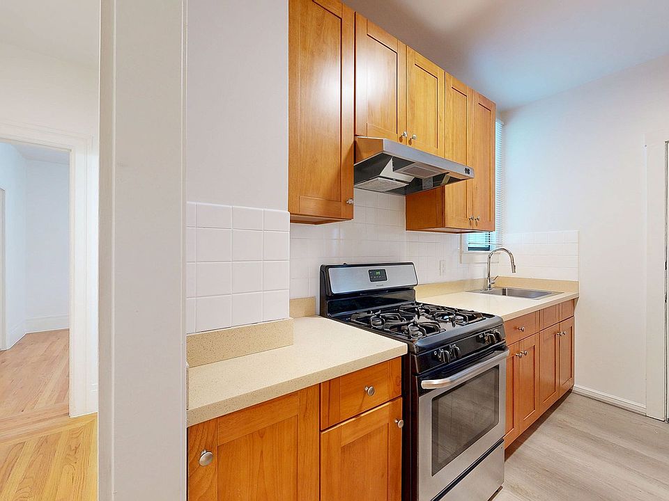 1st image of 1335 Washington St #2