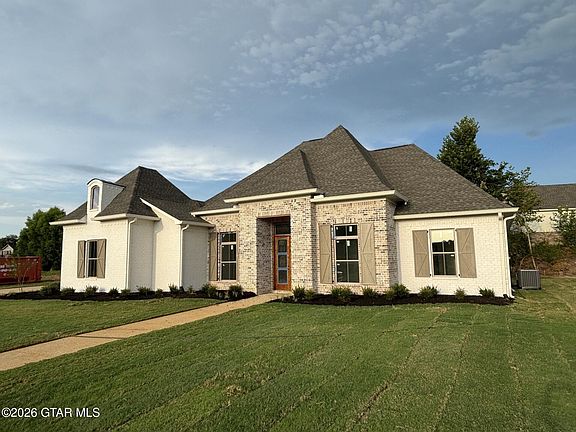 2nd image of 242 Turnberry