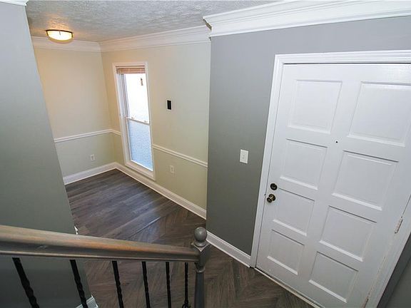 2nd image of 2340 Beaver Ruin Rd APT 7