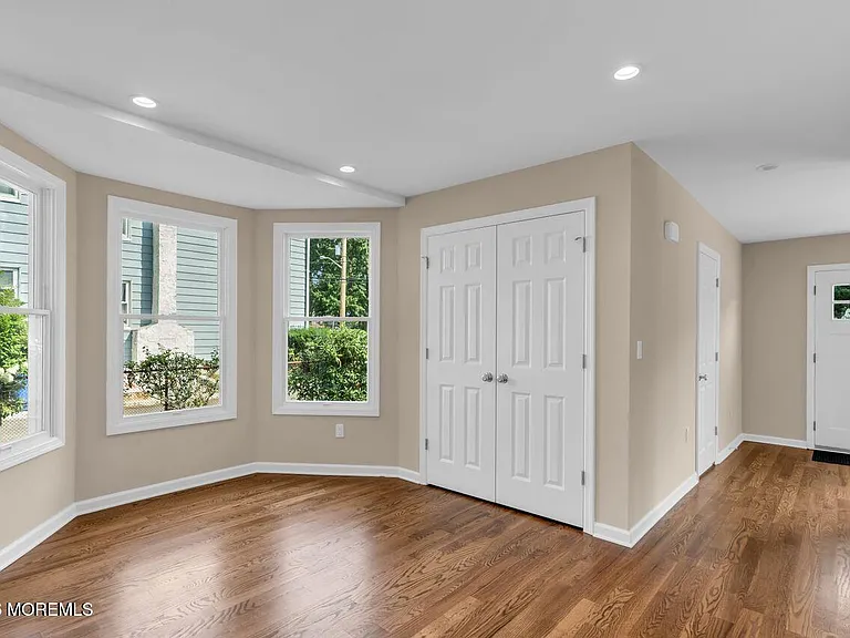 18 Maple Ave #A — Photo 11