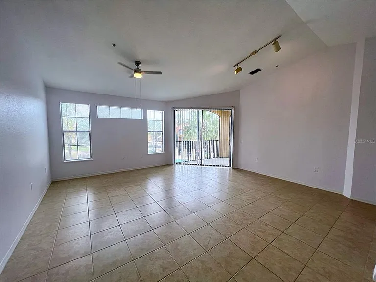 6153 Metrowest Blvd #308 — Photo 8