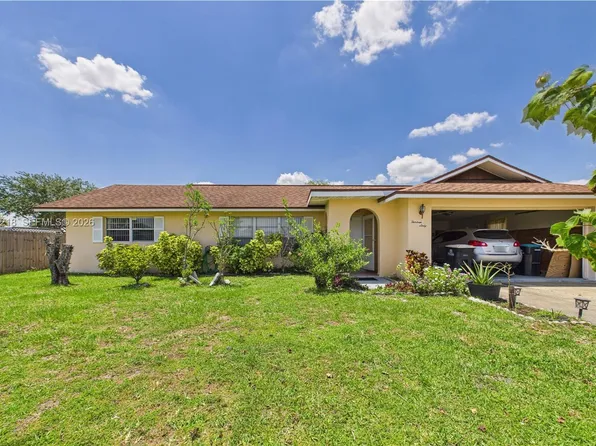 1360 Emerson Dr NE, Palm Bay, FL 32907