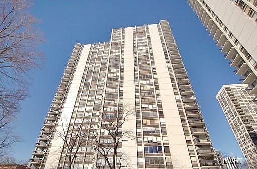 1st image of 1360 N Sandburg Ter APT 2603C