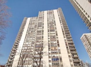 1360 N Sandburg Ter APT 2603C, Chicago, IL 60610