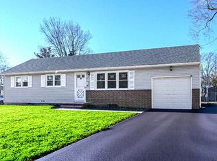 222 Cedar Grove Rd, Toms River, NJ 08753