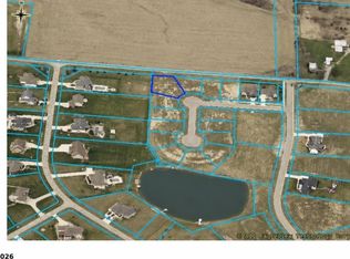 2541 Pine Straw Dr, Auburn, IN 46706