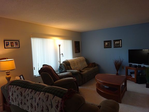 5th image of 6257 Cape Hatteras Way NE APT 4