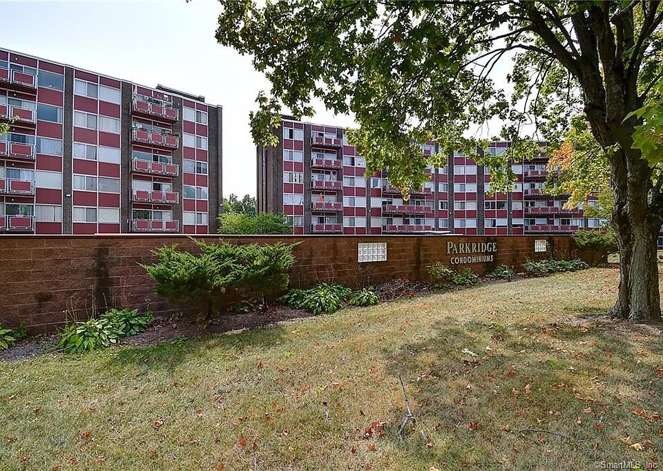 2nd image of 1310 Berlin Tpke #108