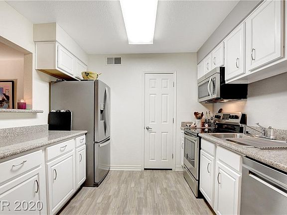5th image of 2451 N Rainbow Blvd Unit 1126