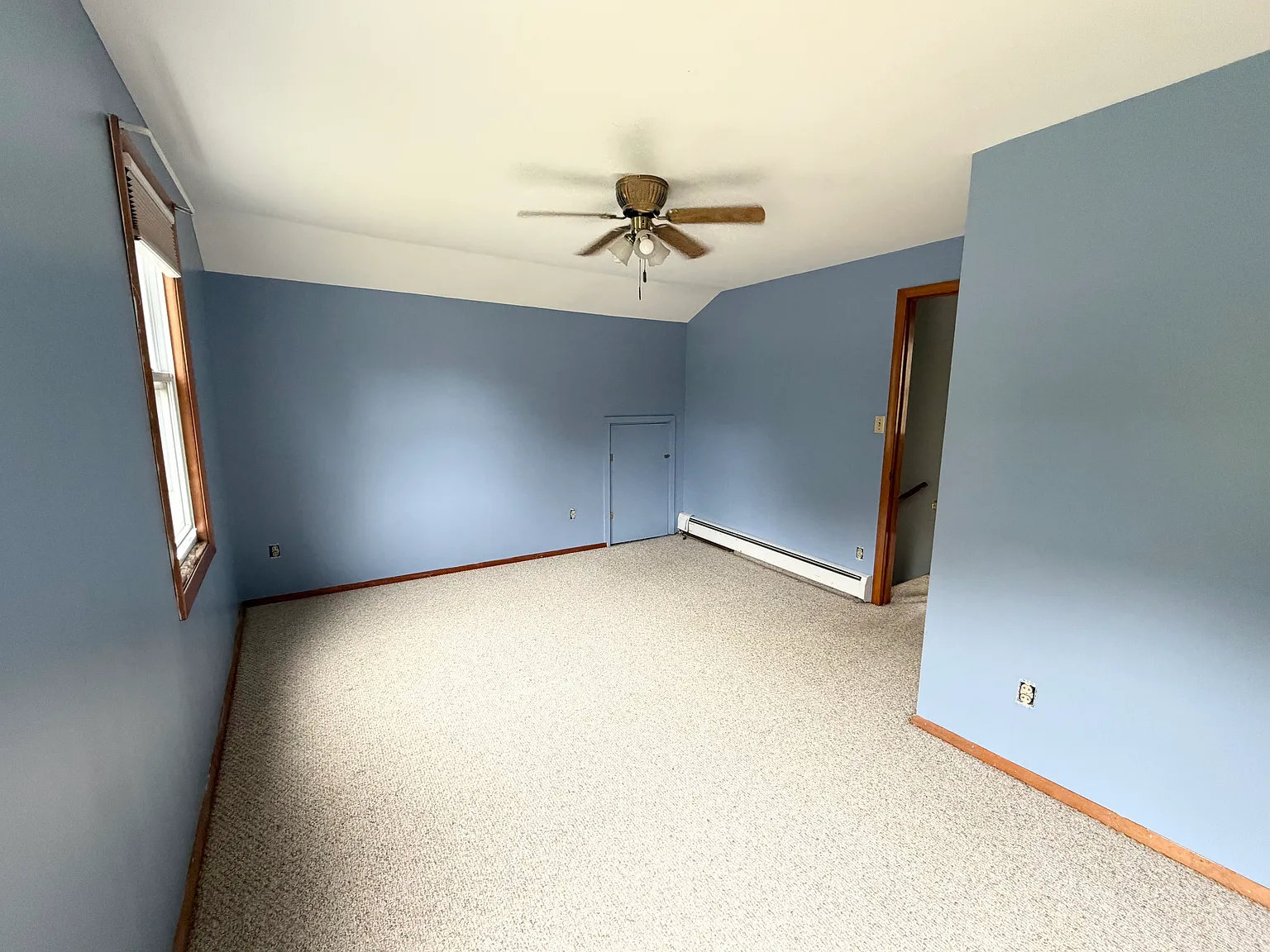 4 bed, 1497 sqft, $2,000 — Photo 4
