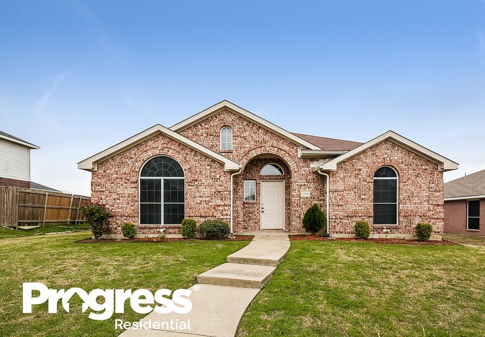 1st image of 2409 Redfield Dr