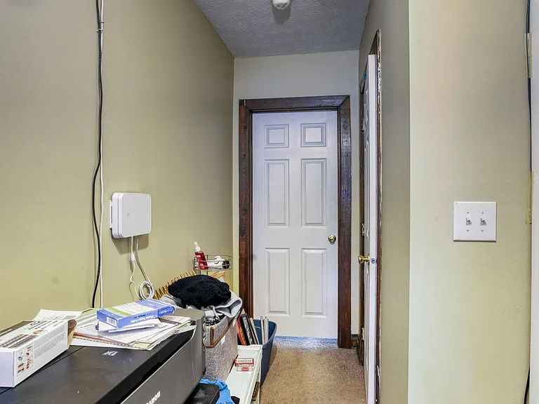 245 Collins Ave — Photo 17